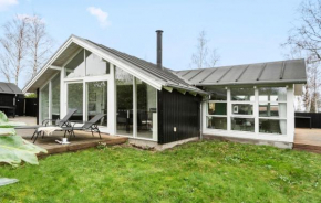2 Bedroom Nice Home In Juelsminde, Juelsminde